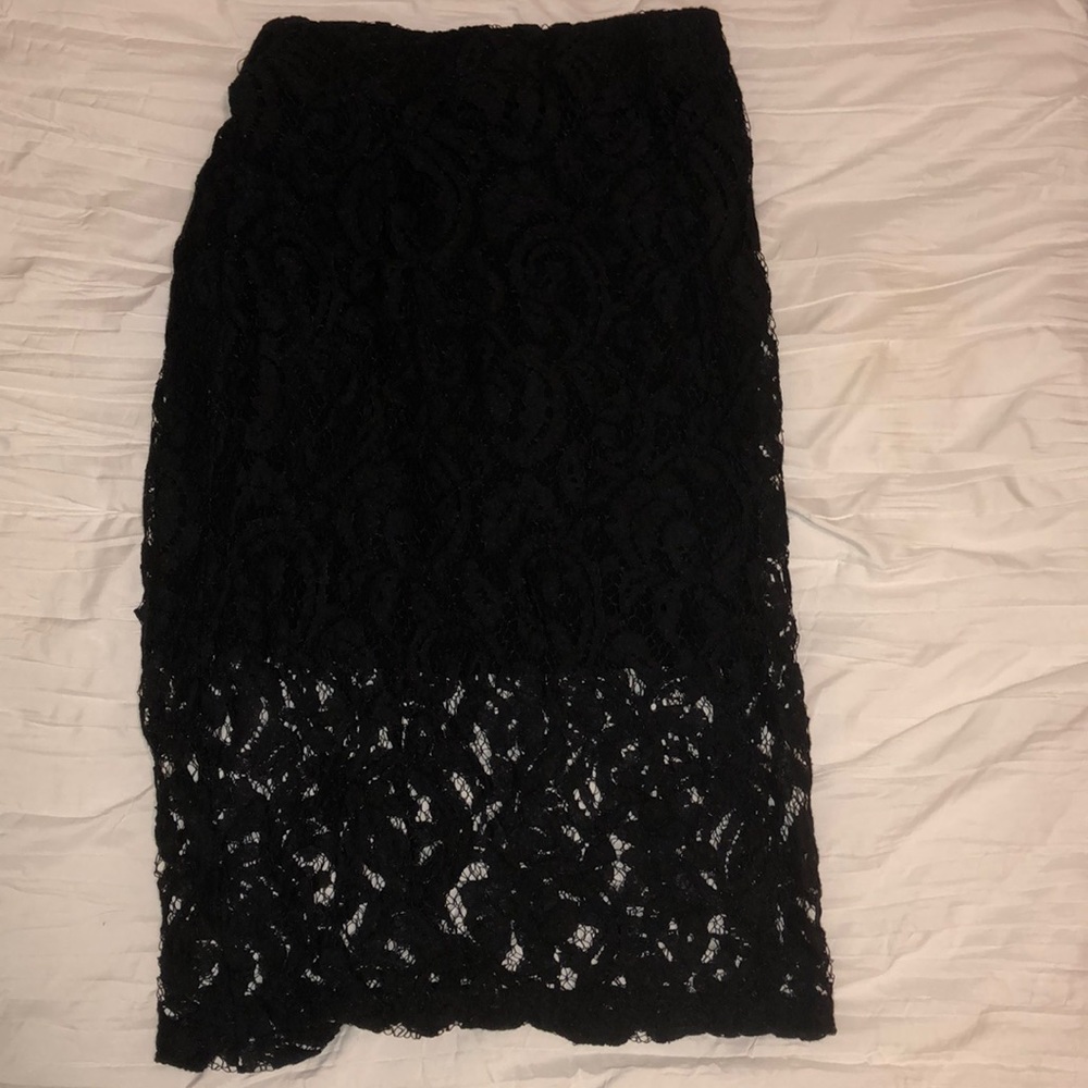 Black high waisted crochet skirt